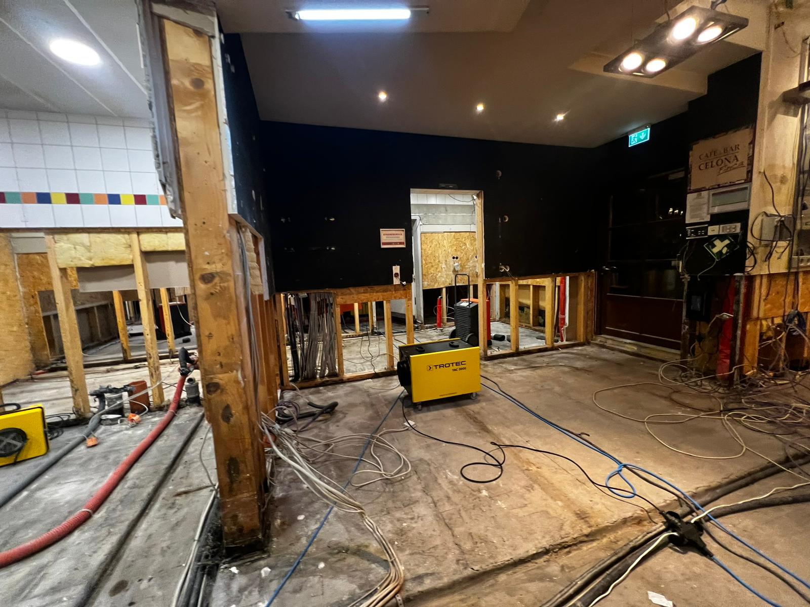 23db7e6f-3d99-4f18-be01-5e9a5919fe24